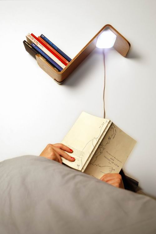 Lili Lite Lampu Baca Unik